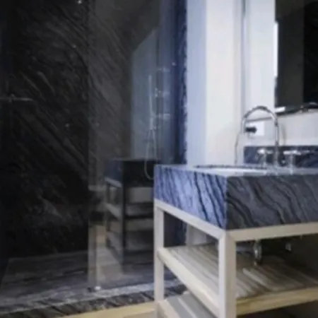 Royal Curiale Bed & Breakfast Milan